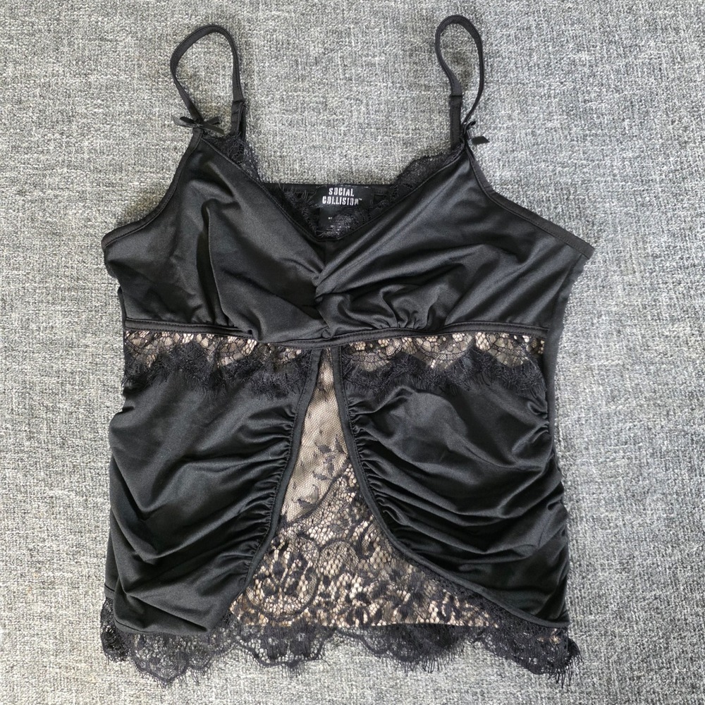 Social Collision Hot Topic Black Satin Lace Cami Top Womens S Goth Y2K